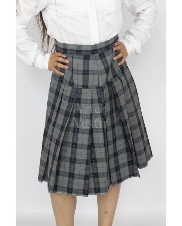 FALDA GRIS ESCOCES POLITECNICO MUJER PUERTO NATALES