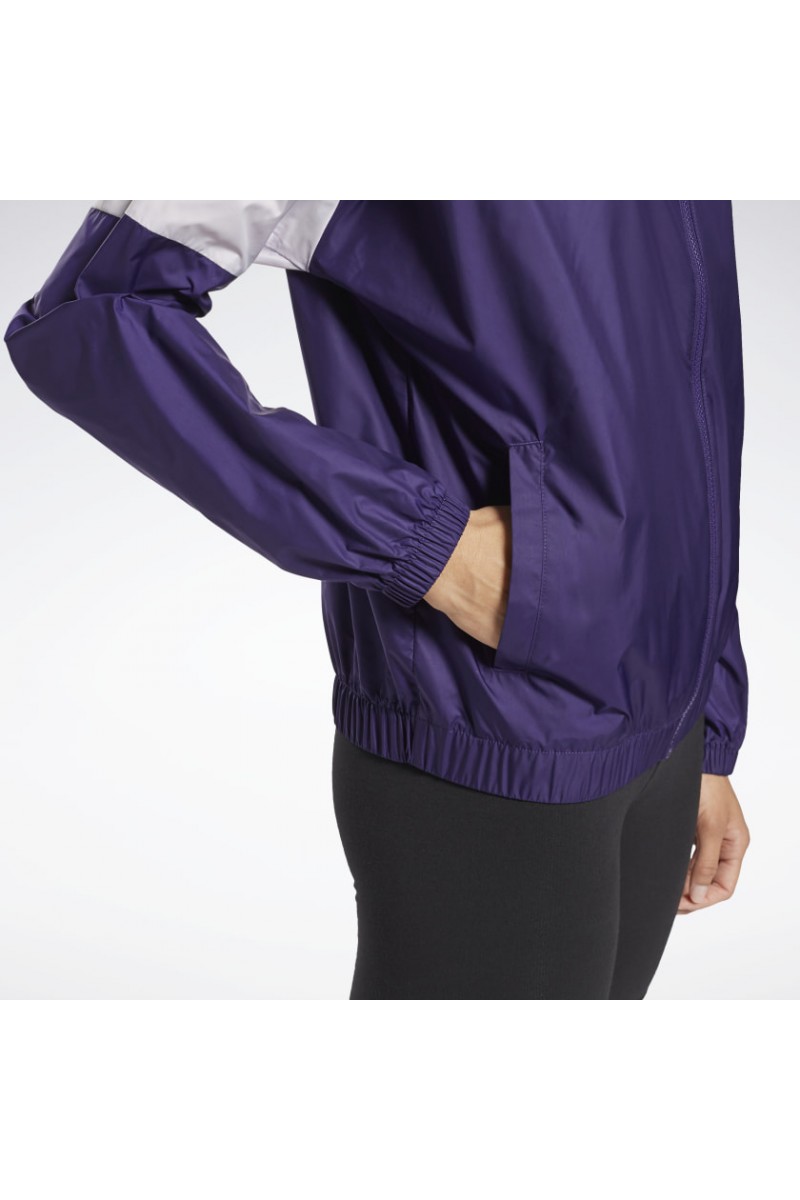 CHAQUETA REEBOK MUJER LINEAR LOGO WVN VIOLETA CHAQUETA REEBOK MUJER LINEAR LOGO WVN VIOLETA