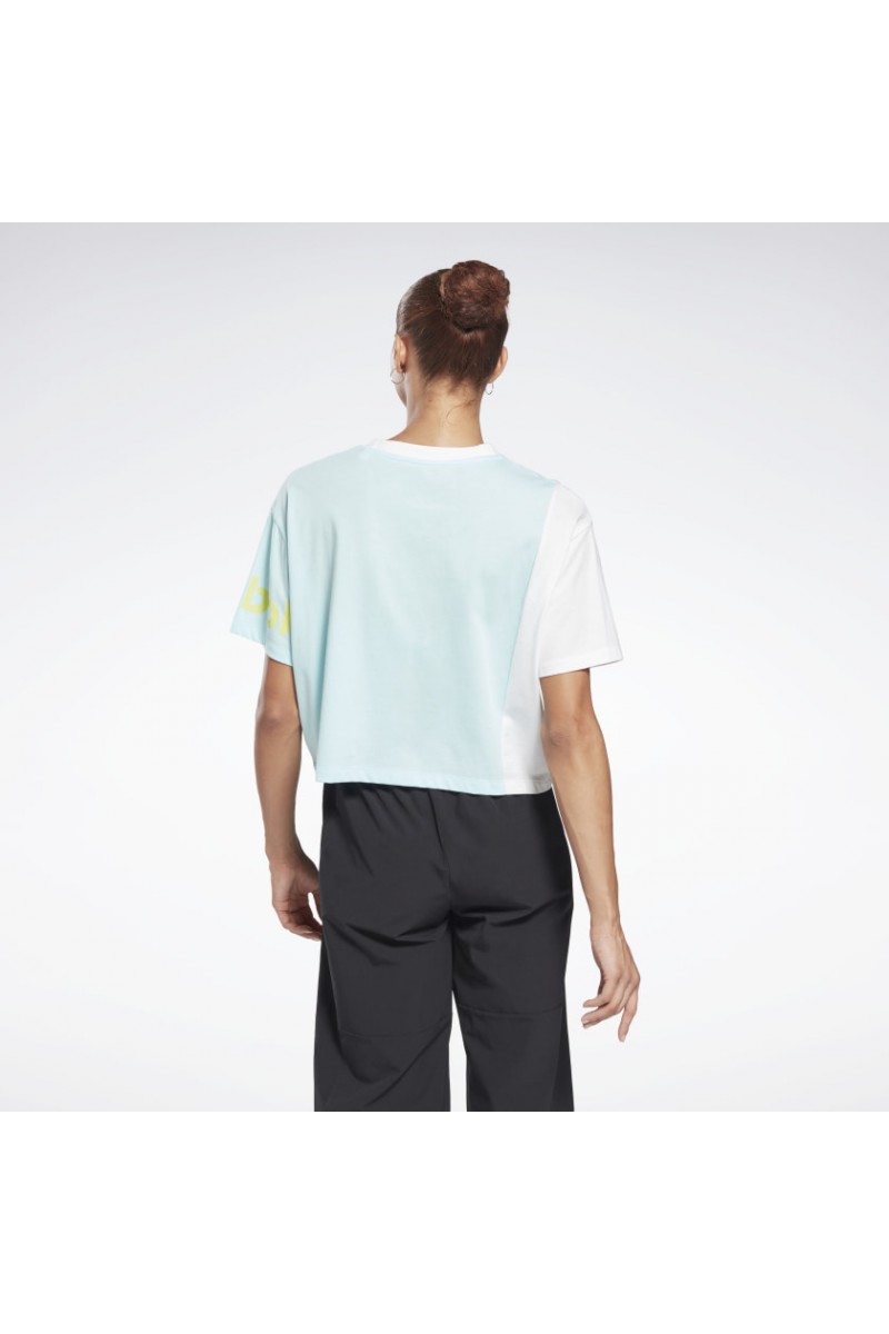 POLERA REEBOK MUJER CROP LINEAR VERDE POLERA REEBOK MUJER CROP LINEAR VERDE