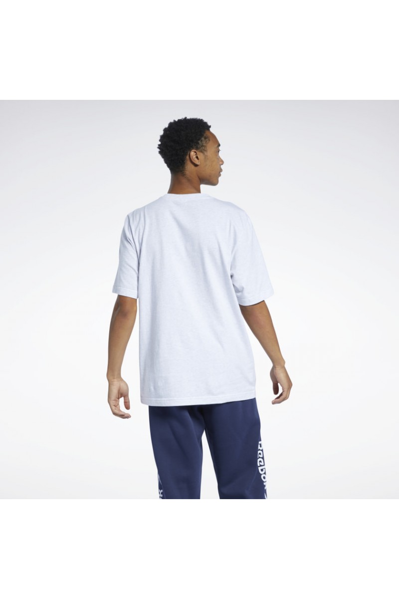 POLERA REEBOK HOMBRE CLASSIC LINEAR BLANCA POLERA REEBOK HOMBRE CLASSIC LINEAR BLANCA