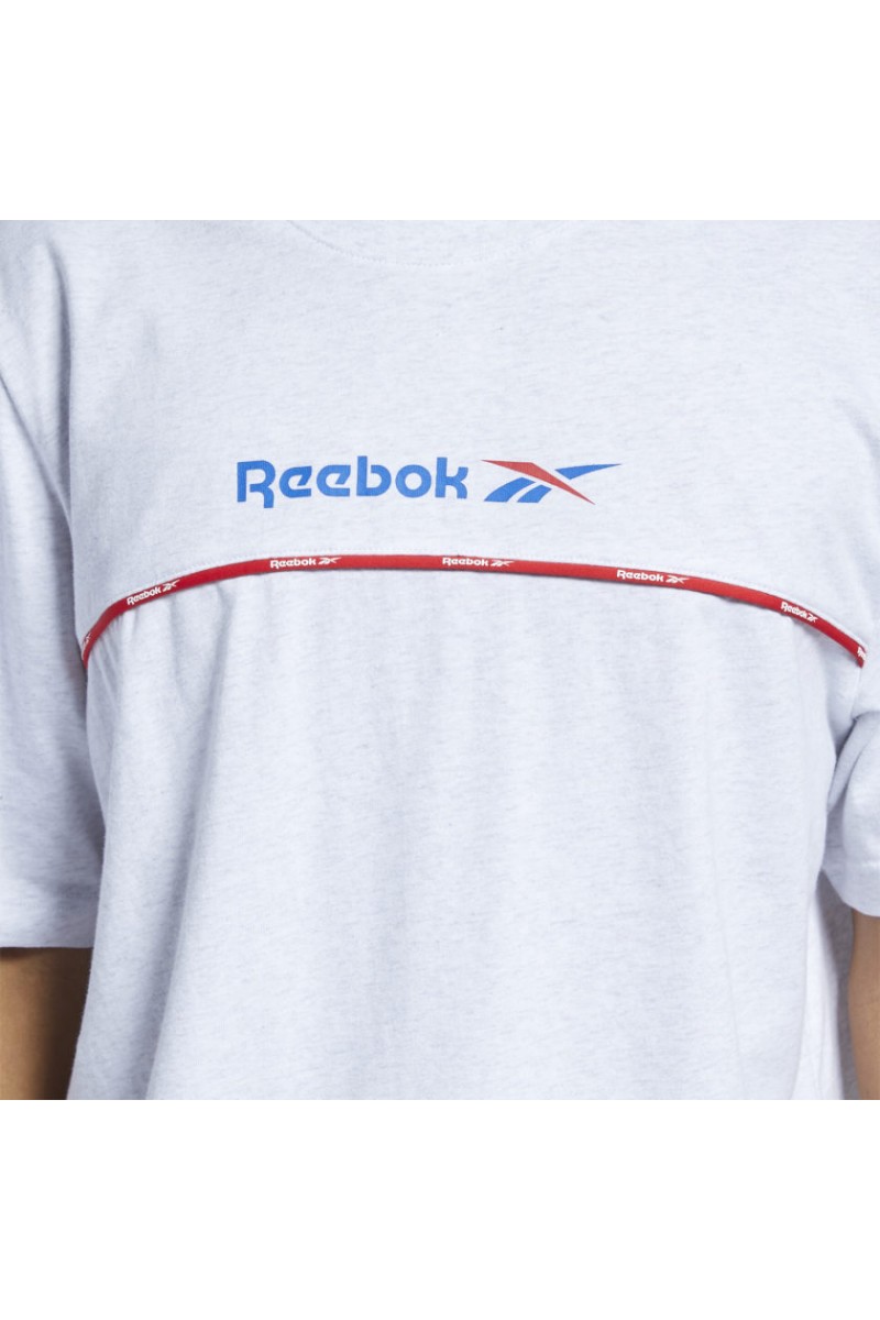 POLERA REEBOK HOMBRE CLASSIC LINEAR BLANCA POLERA REEBOK HOMBRE CLASSIC LINEAR BLANCA
