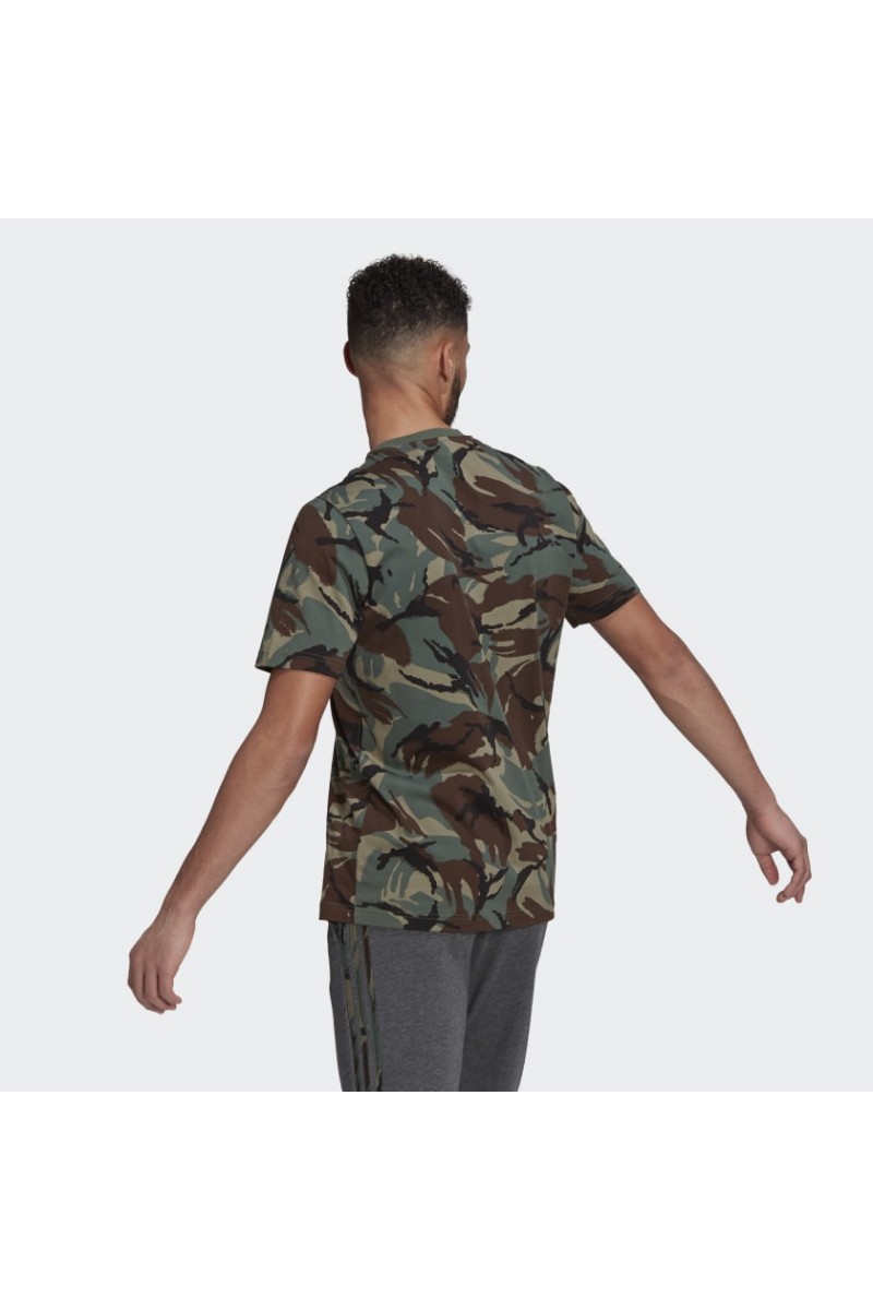 POLERA ADIDAS HOMBRE CAMUFLAJE VERDE
