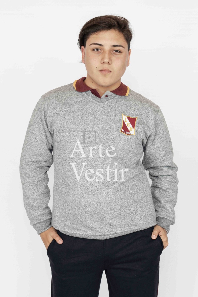 POLERON GRIS HOMBRE GABRIELA MISTRAL PUERTO NATALES