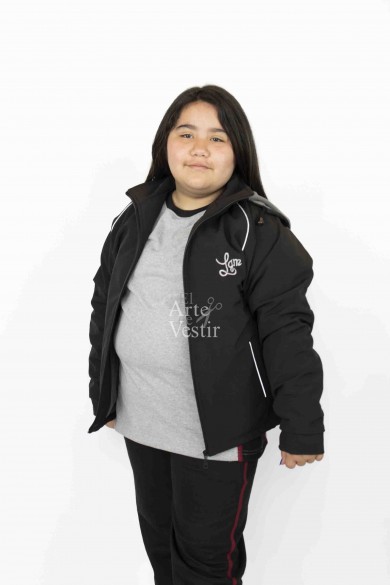 CASACA MUJER NEGRO GABRIELA MISTRAL PUERTO NATALES