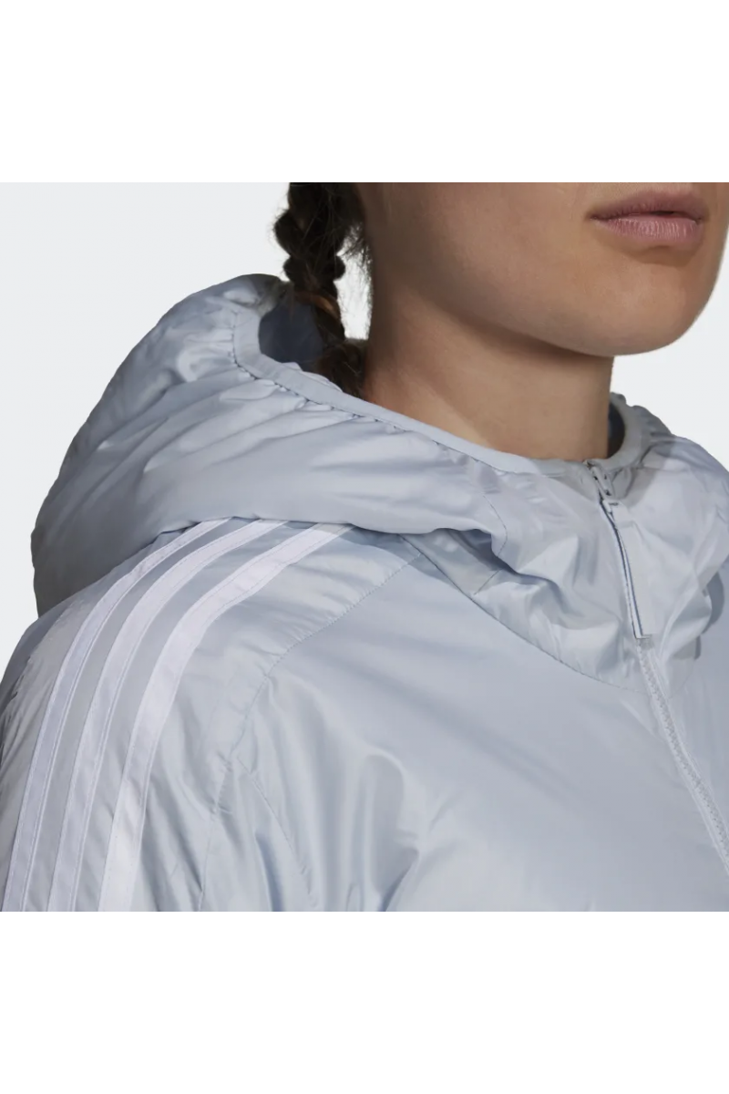 CHAQUETA ADIDAS MUJER ESSENTIALS INSULATED CELESTE CLARO CHAQUETA ADIDAS MUJER ESSENTIALS INSULATED CELESTE CLARO