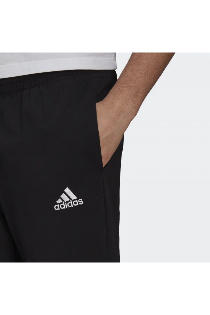 PANTALÓN ADIDAS HOMBRE ESSENTIALS TAPERED NEGRO PANTALÓN ADIDAS HOMBRE ESSENTIALS TAPERED NEGRO