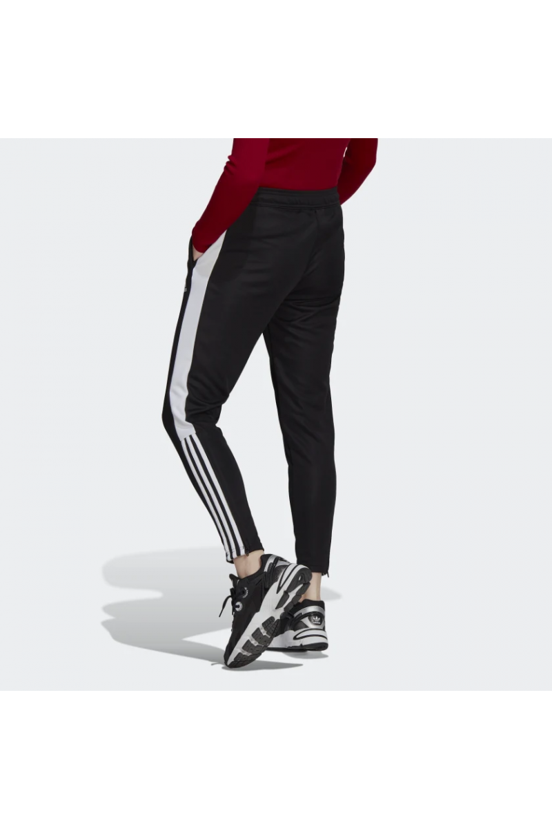 PANTALÓN ADIDAS MUJER TIRO ESSENTIAL NEGRO PANTALÓN ADIDAS MUJER TIRO ESSENTIAL NEGRO