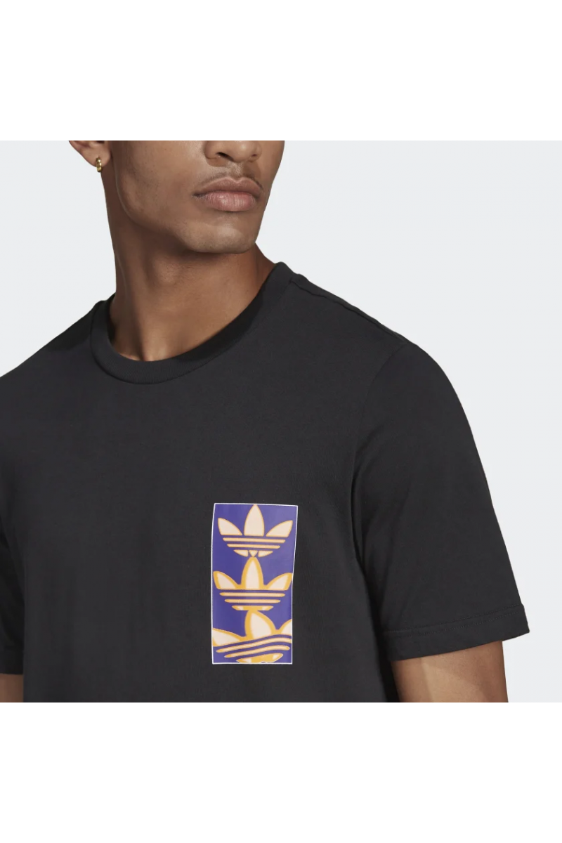 POLERA ADIDAS HOMBRE Y2K ESTAMPADA NEGRO
