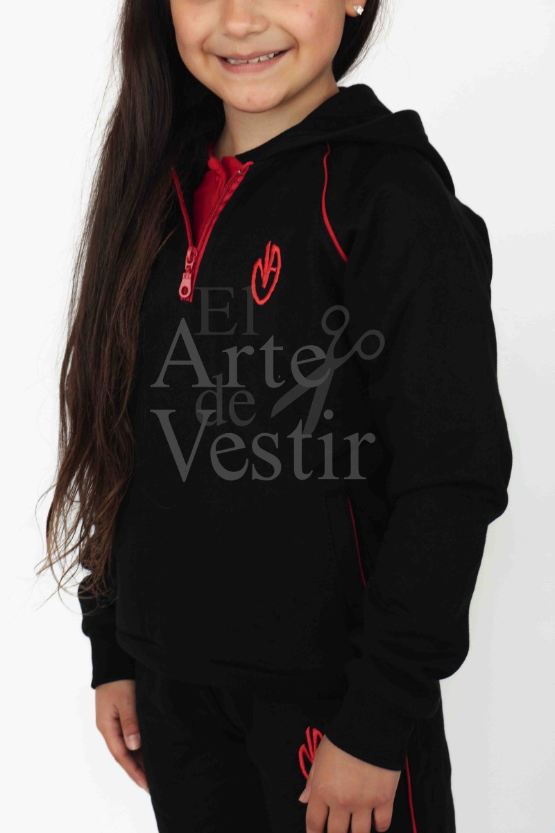 POLERÓN BUZO NEGRO MARIA MAZZARELLO PUERTO NATALES