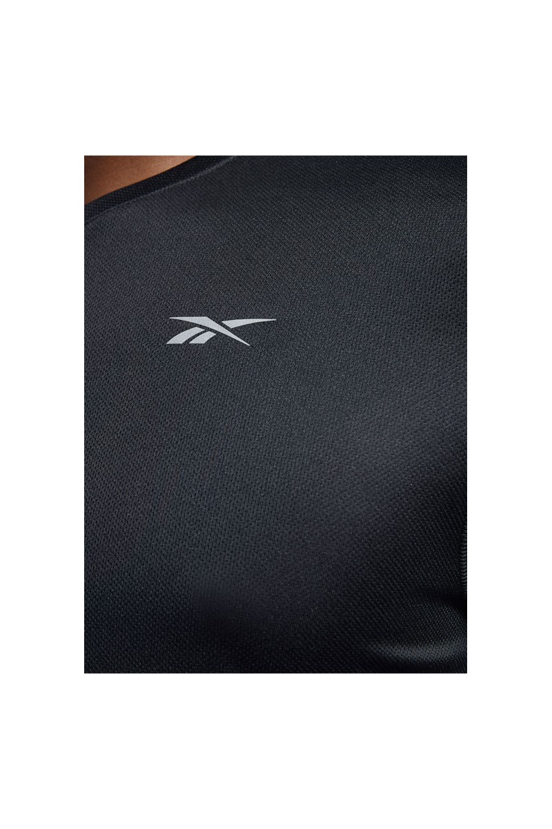 POLERA REEBOK HOMBRE RUN SPEEDWICK NEGRO POLERA REEBOK HOMBRE RUN SPEEDWICK NEGRO