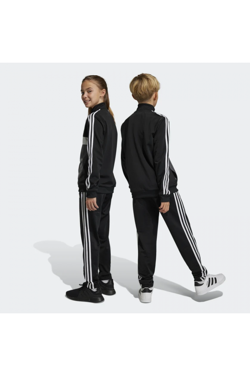 BUZO ADIDAS NIÑOS UNISEX ESSENTIALS 3 TIRAS NEGRO/GRIS BUZO ADIDAS NIÑOS UNISEX ESSENTIALS 3 TIRAS NEGRO/GRIS