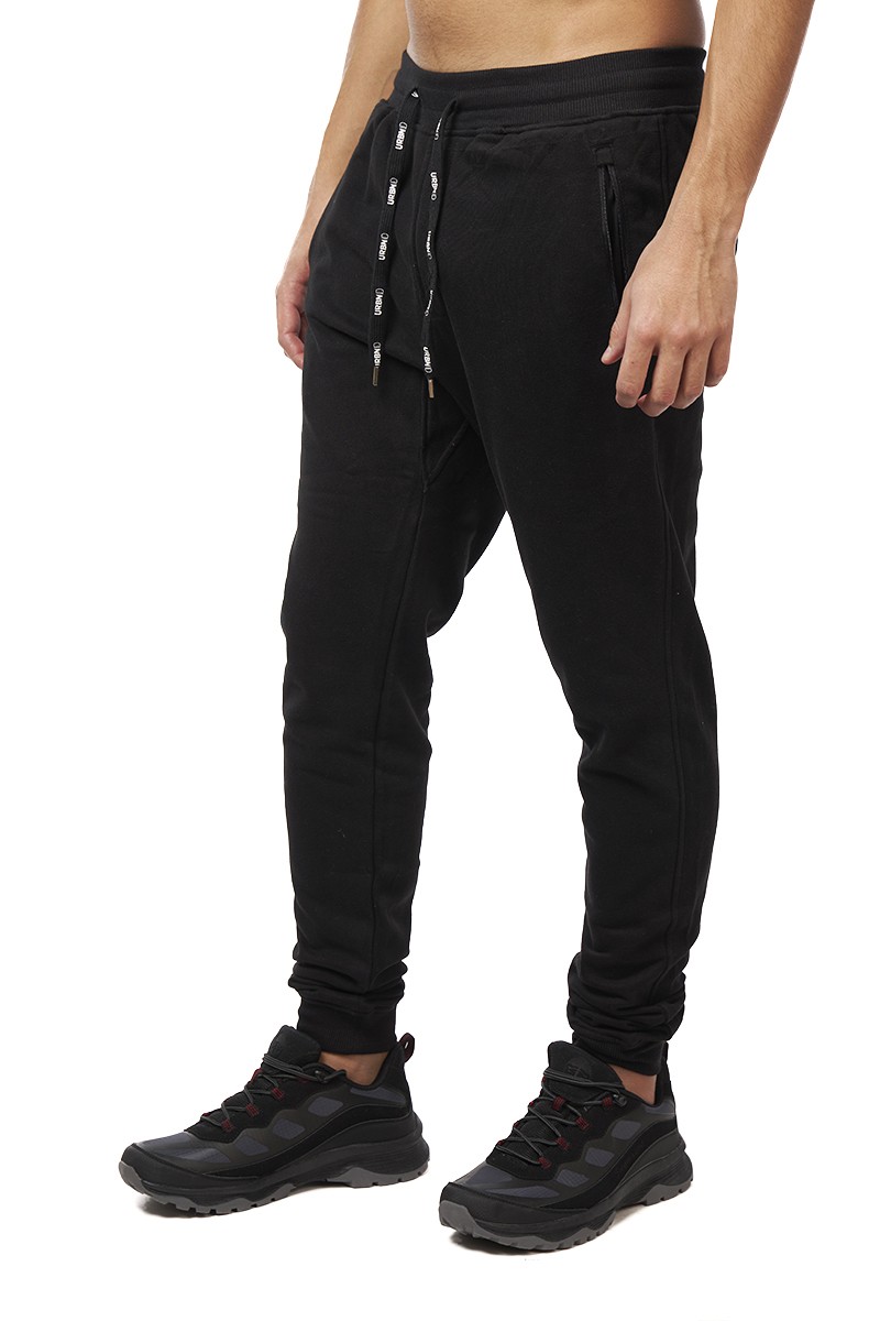JOGGER URBN ID HOMBRE VARANTE NEGRO JOGGER URBN ID HOMBRE VARANTE NEGRO