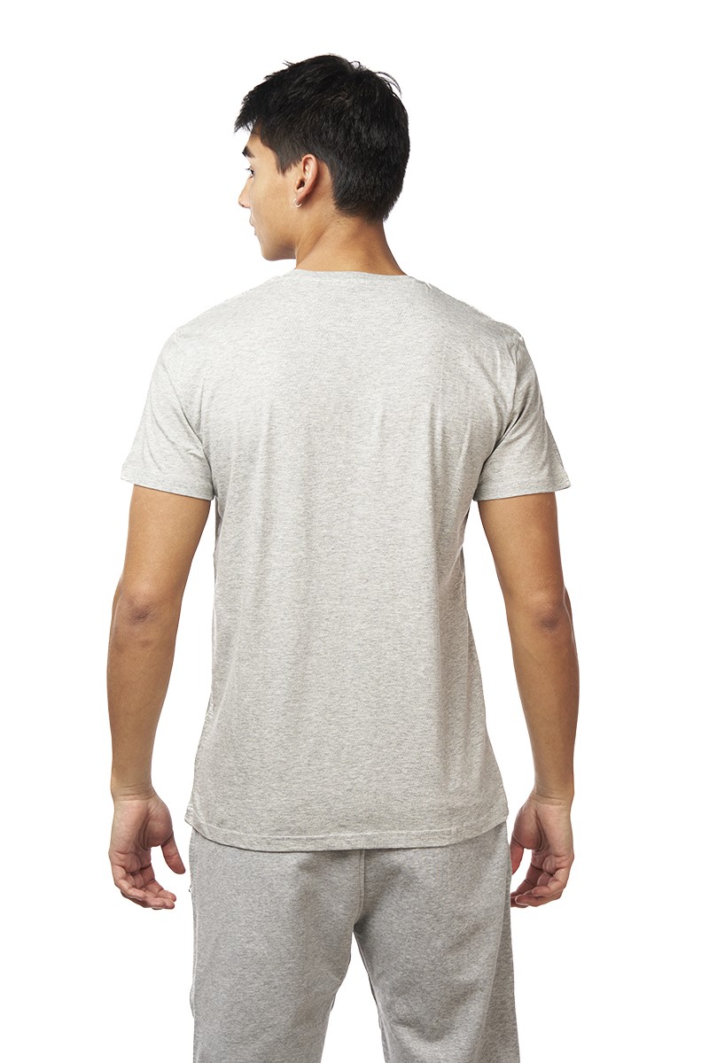 POLERA URBN ID HOMBRE QUEEN AUTHENTIC GRIS POLERA URBN ID HOMBRE QUEEN AUTHENTIC GRIS