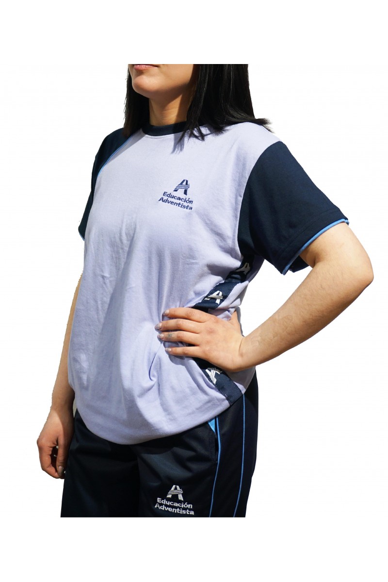 POLERA MANGA CORTA ADVENTISTA UNISEX LILA/AZUL POLERA MANGA CORTA ADVENTISTA UNISEX LILA/AZUL