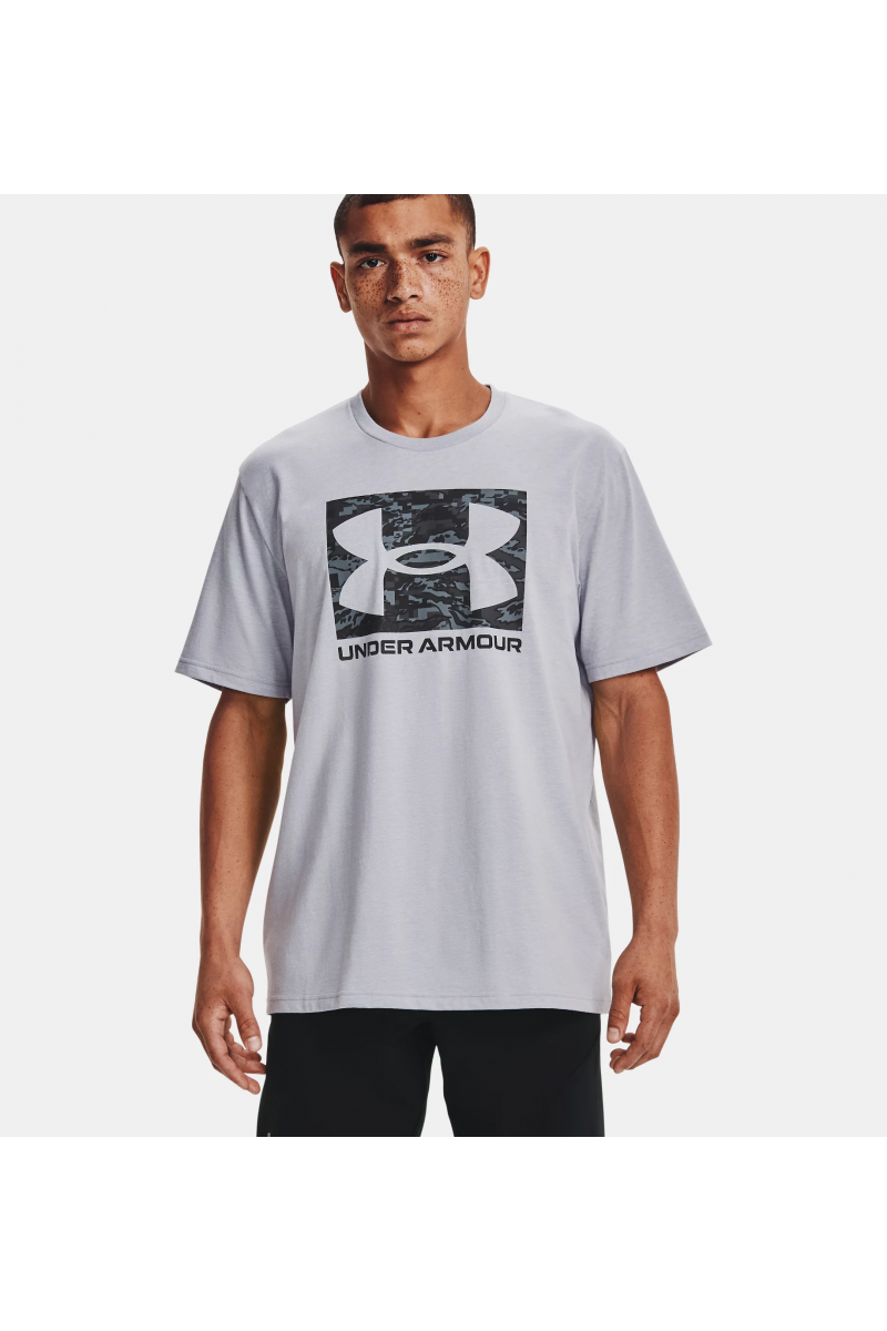 POLERA UNDER ARMOUR HOMBRE CAMO BOXED GRIS