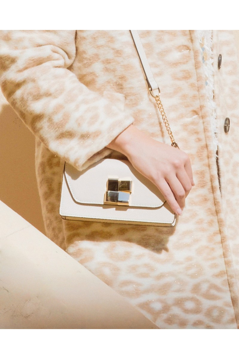 ABRIGO INNOCENTI MUJER PRINT BLANCO ABRIGO INNOCENTI MUJER PRINT BLANCO