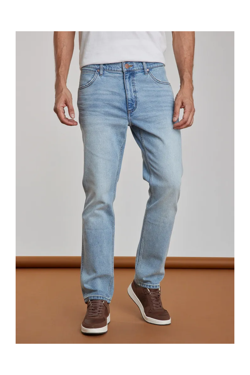 JEANS WRANGLER HOMBRE GREENSBORO CELESTE