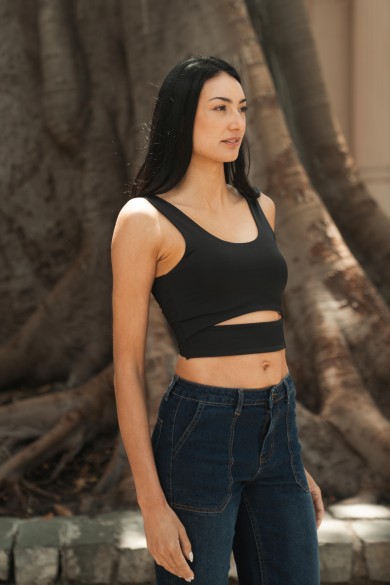 TOP ARYA MUJER SERENA NEGRO