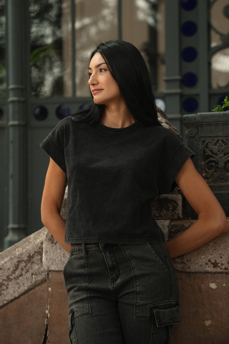 POLERA ARYA MUJER LAURENUE NEGRO