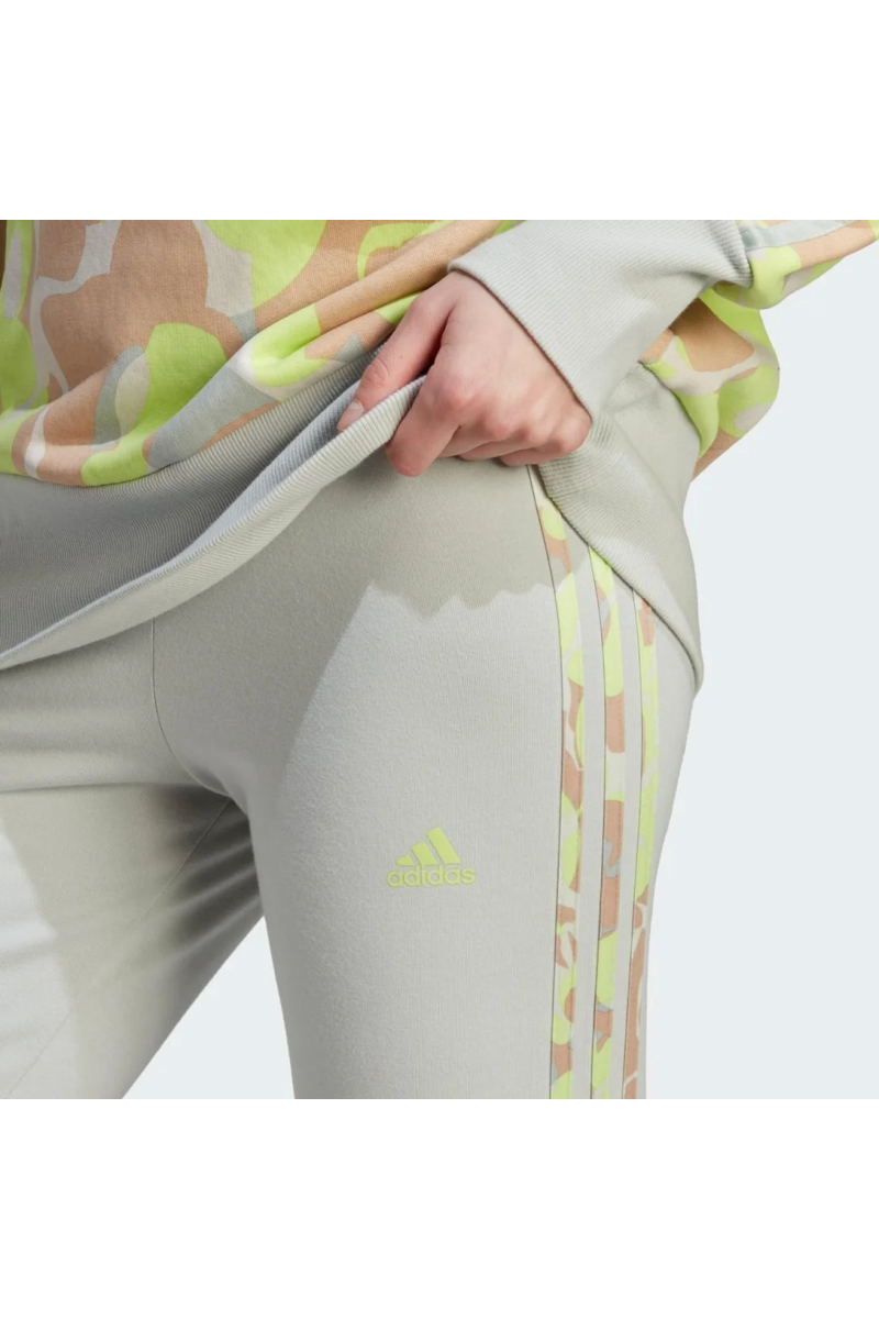CALZA ADIDAS MUJER FLORAL GRIS