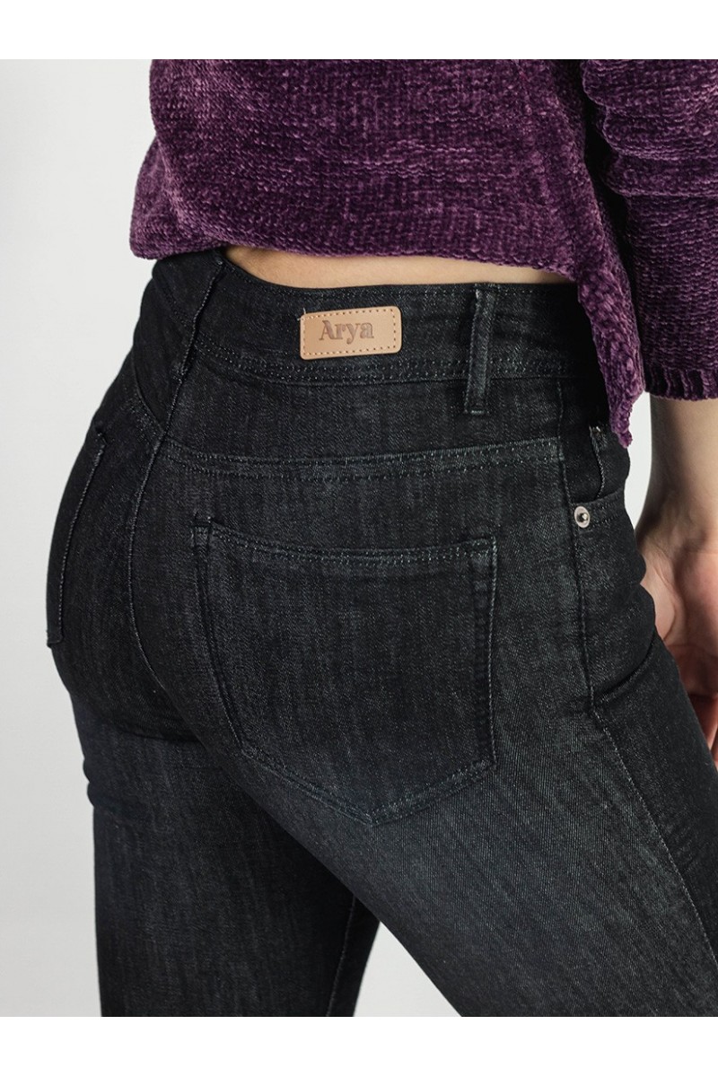 JEANS ARYA SKINNY MADRID NEGRO